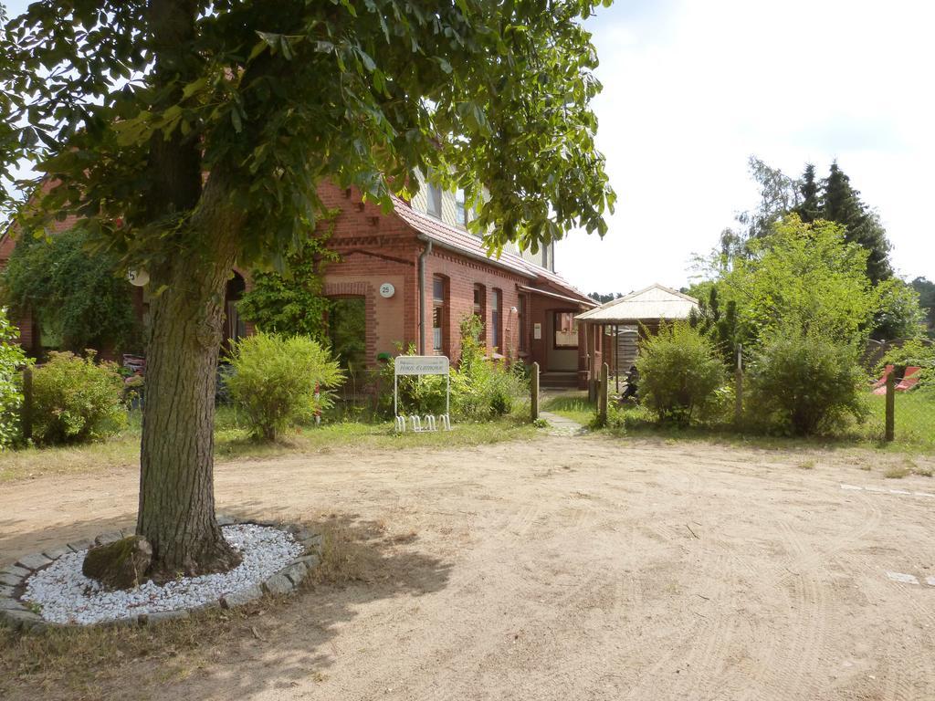 דירות בלקדה Haus Elbtalaue מראה חיצוני תמונה