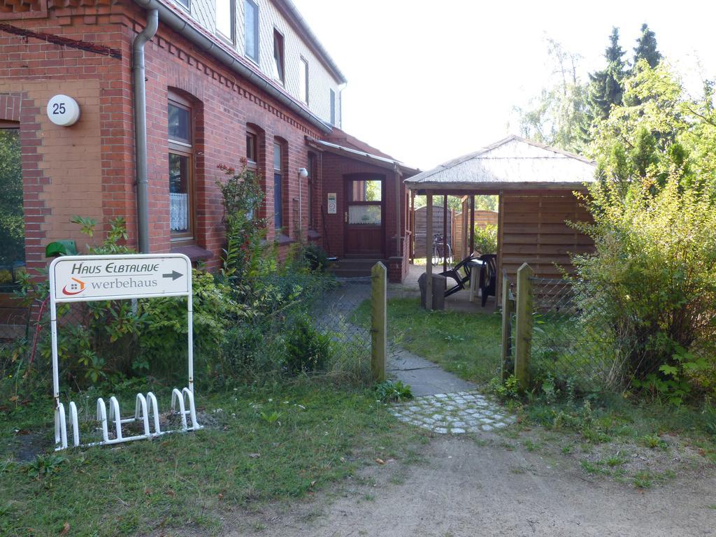 דירות בלקדה Haus Elbtalaue מראה חיצוני תמונה